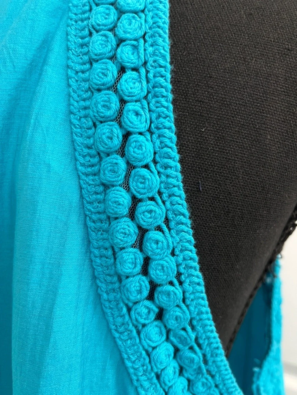 Sleeveless Turquoise Crochet Yoke Midi Dress - Women - Picture 7 of 8